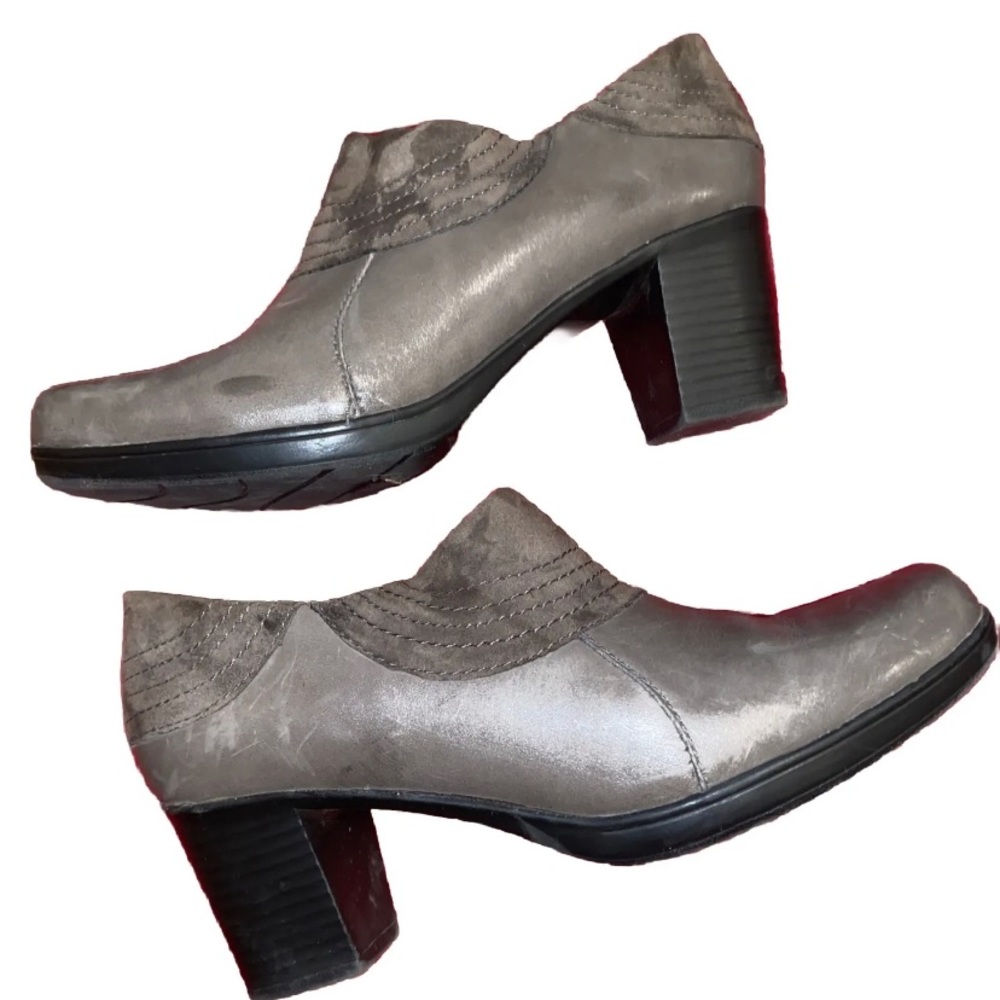 Clarks Taupe Womens Leather/Suede Zip Up Ankle Boots Size 7